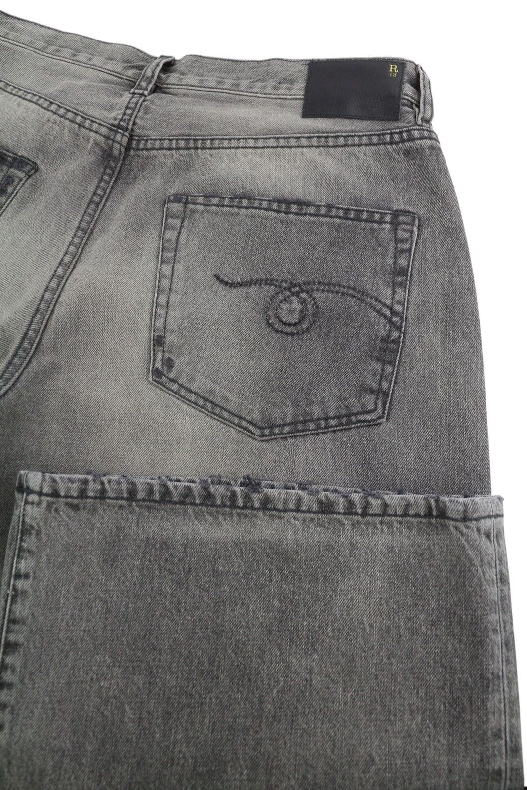 R13 D'ARCY LOOSE 33 Polaris Black Distress PS26 Jeans 88928 Size US 33 - 6 Thumbnail