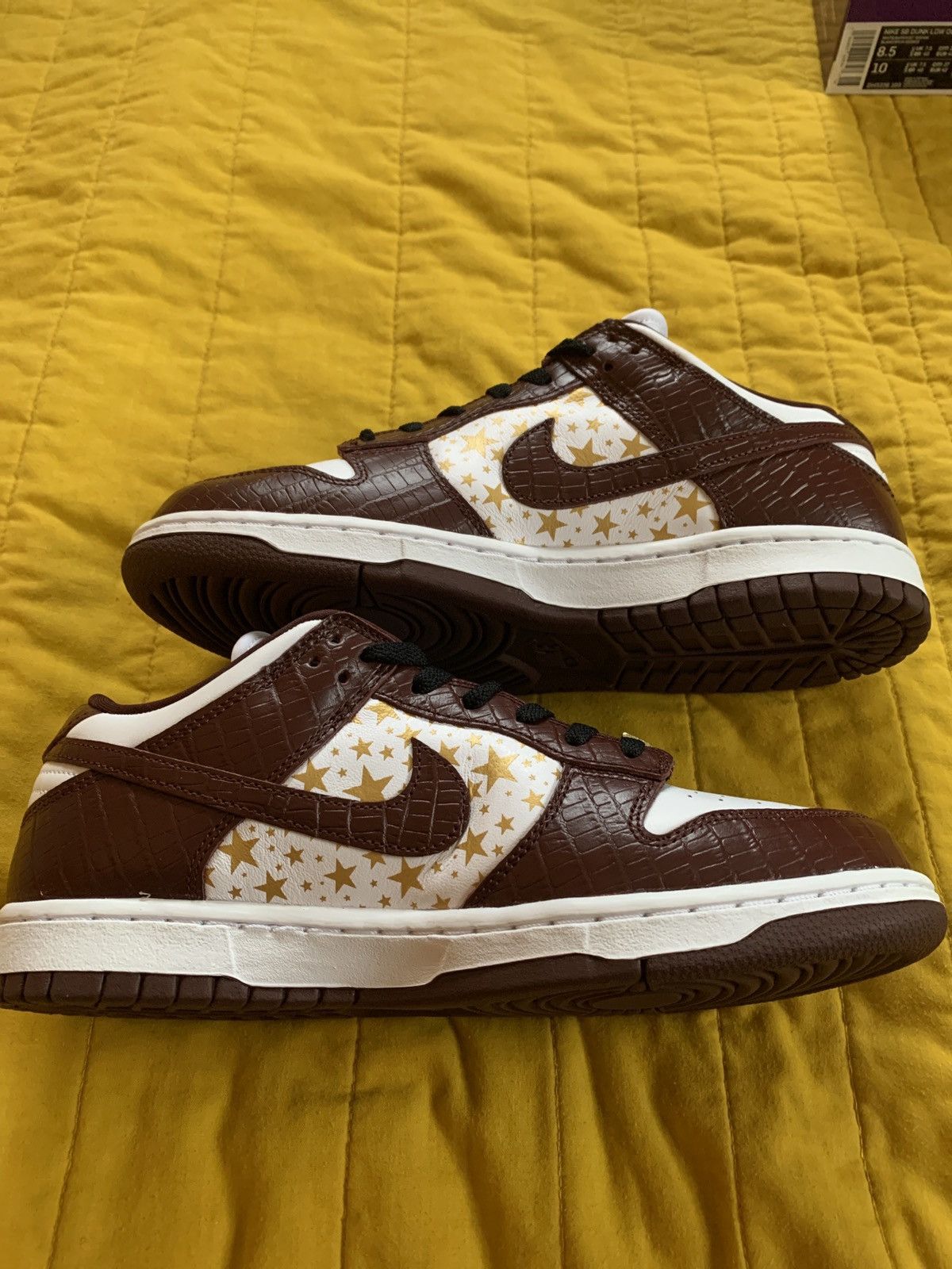 Nike × Supreme Supreme Nike SB Dunk Low OG QS Size US 8.5 / EU 41-42 - 4 Thumbnail
