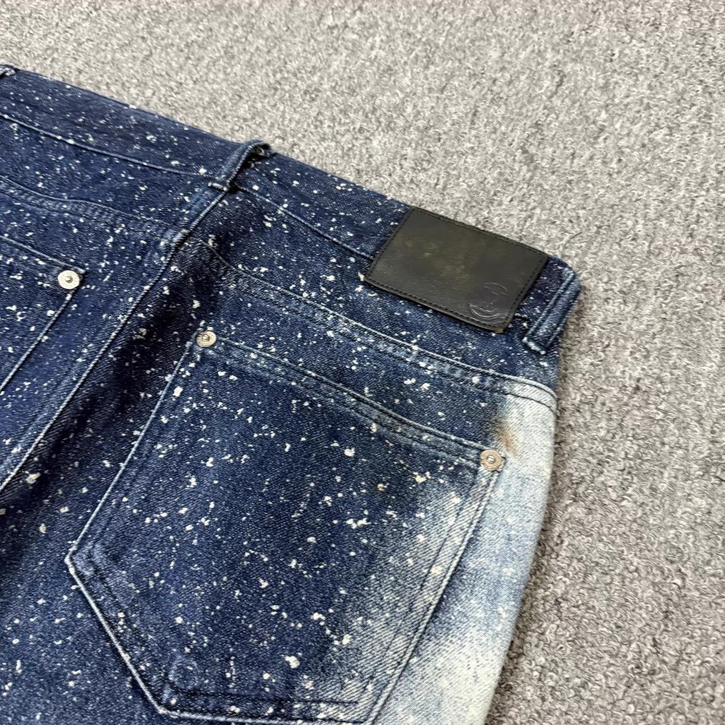 Louis Vuitton Louis Vuitton Navy Blue Logo Galaxy Jeans 29W 99 New Size 29" - 3 Thumbnail