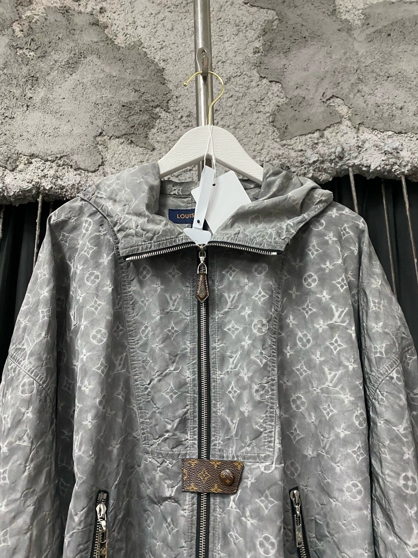 Louis Vuitton LV Monogram Print Jacket 36 Size XS / US 0-2 / IT 36-38 - 3 Thumbnail