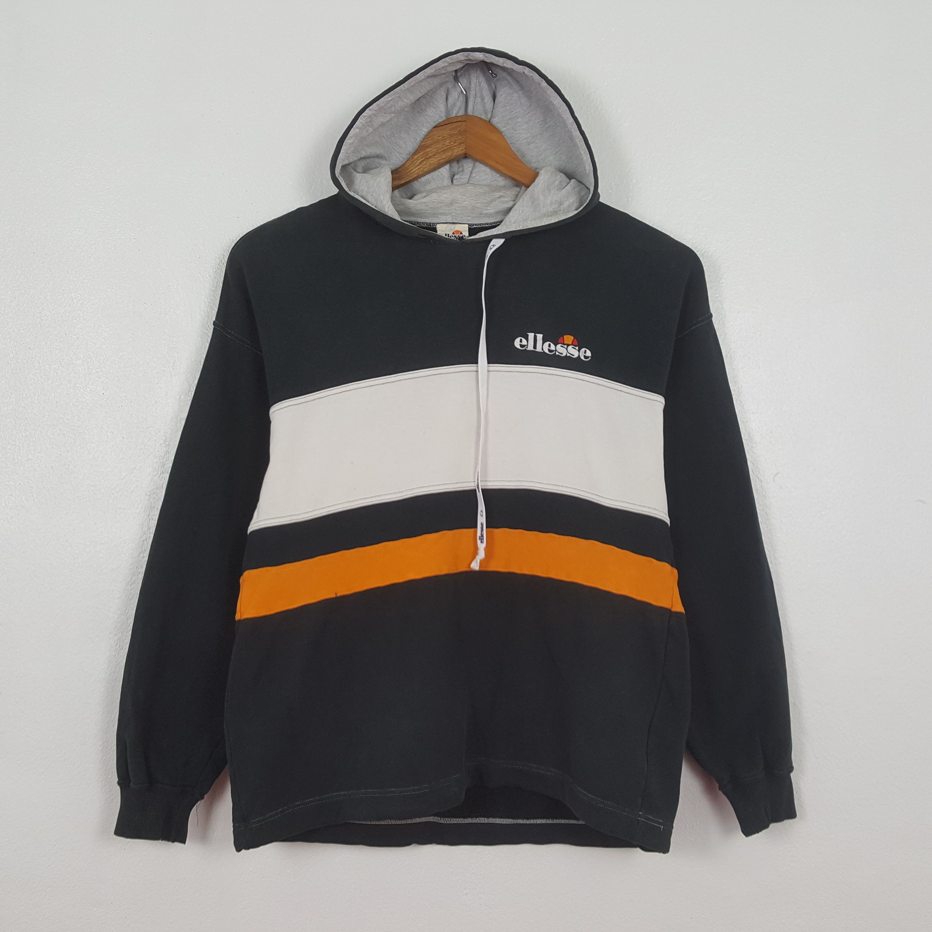 Ellesse Vintage Ellesse Sportswear Style Hoodie C304N20 Size US M / EU 48-50 / 2 - 1 Thumbnail