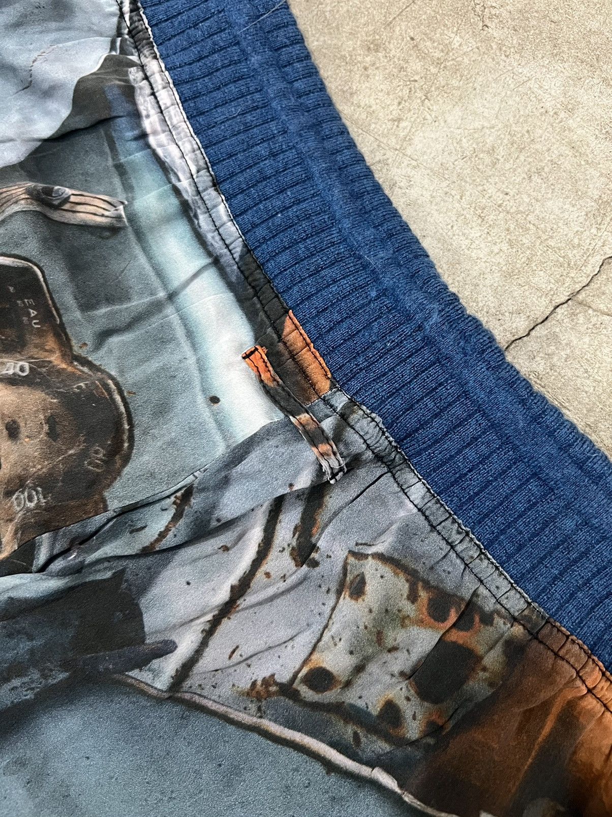 Designer × Jean Paul Gaultier × Vintage Jean Paul Gaultier Femme Junk Car AOP Print Silk Pants Size 27" / US 4 / IT 40 - 4 Thumbnail