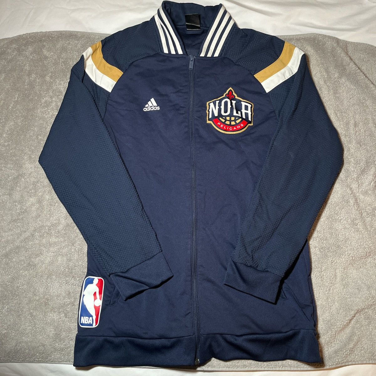 Adidas Navy Adidas New Orleans Pelicans Warm Up Jacket Size US L / EU 52-54 / 3 - 1 Thumbnail
