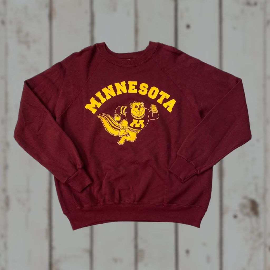 Vintage VINTAGE Bassett Walker Minnesota Golden Gophers Sweatshirt Large Men Red Cotton 90s Pullover Reversible Long Sleeve Casual Fall Sweatshirt Mens Size US L / EU 52-54 / 3 - 1 Thumbnail