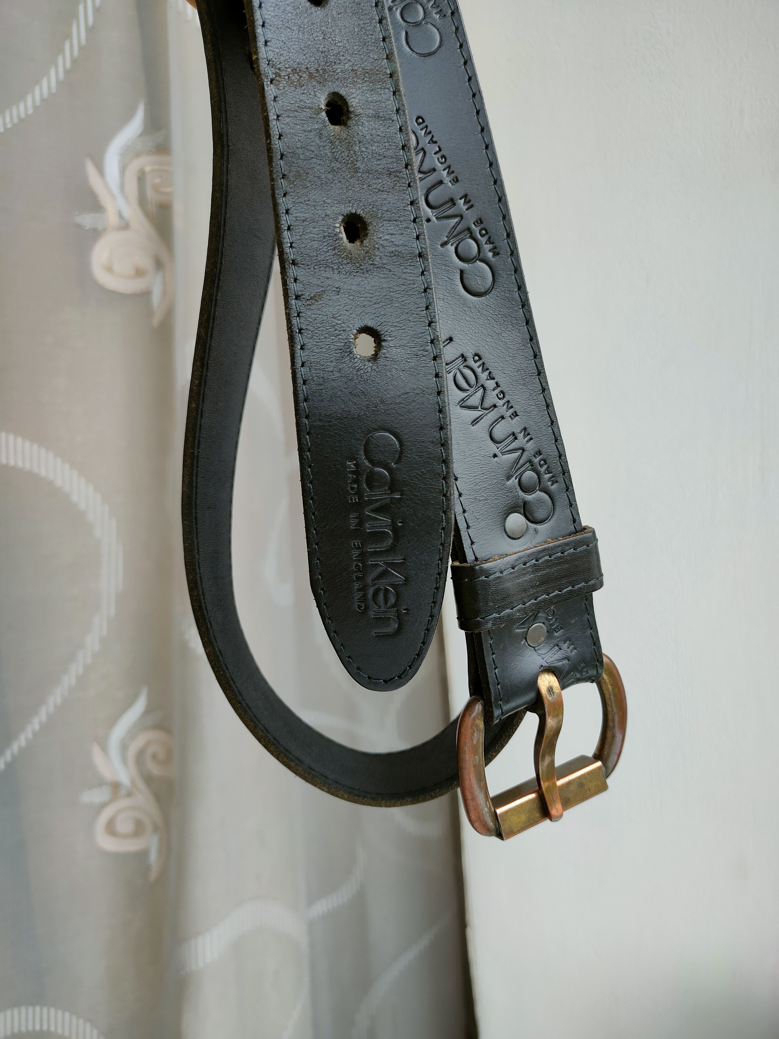 Calvin Klein Vintage Calvin Klein Leather Belt Vintage Made in England Size ONE SIZE - 1 Thumbnail