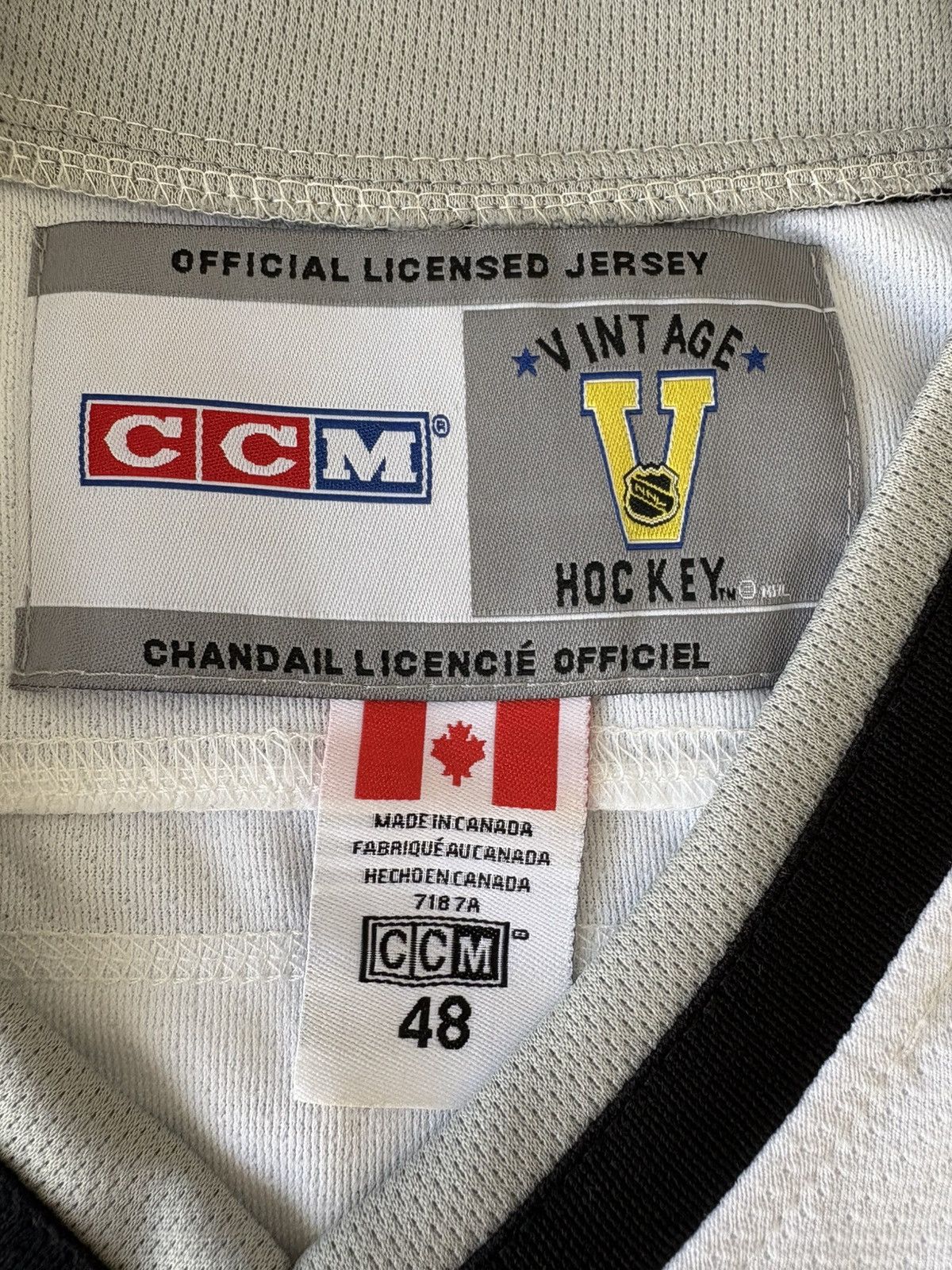 Ccm × NHL × Vintage Vintage Los Angeles Kings Wayne Gretzky Jersey Size US M / EU 48-50 / 2 - 3 Thumbnail