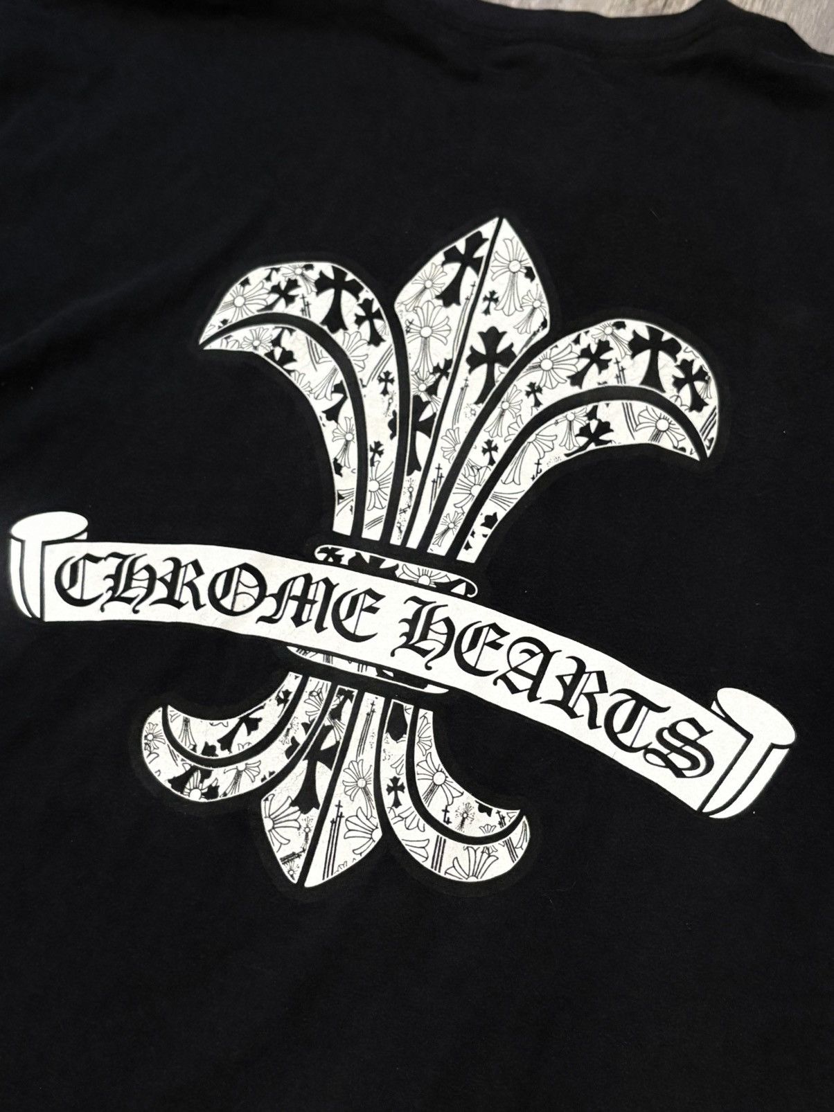 Chrome Hearts Chrome Hearts fleur de lis tshirt Size US L / EU 52-54 / 3 - 6 Thumbnail