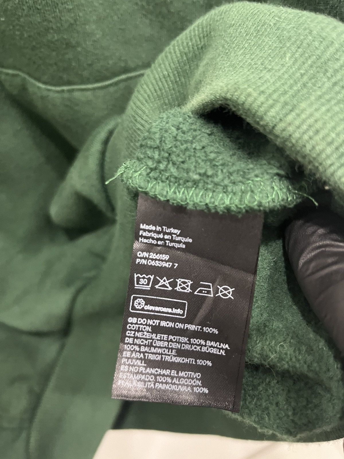 H&M Japan Style Courageos Tigers Sleeve Hoodie Jacket Size US M / EU 48-50 / 2 - 3 Thumbnail