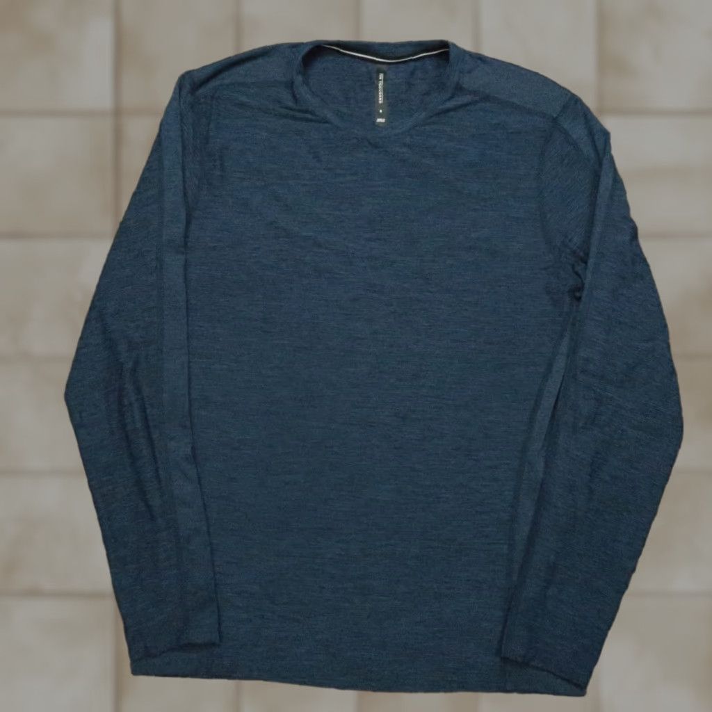 Ten Thousand Ten Thousand Shirt Men Small Blue Long Sleeve T-Shirt LS Performance Quick Dry Breathable Lightweight Moisture Wicking Size US S / EU 44-46 / 1 - 1 Thumbnail