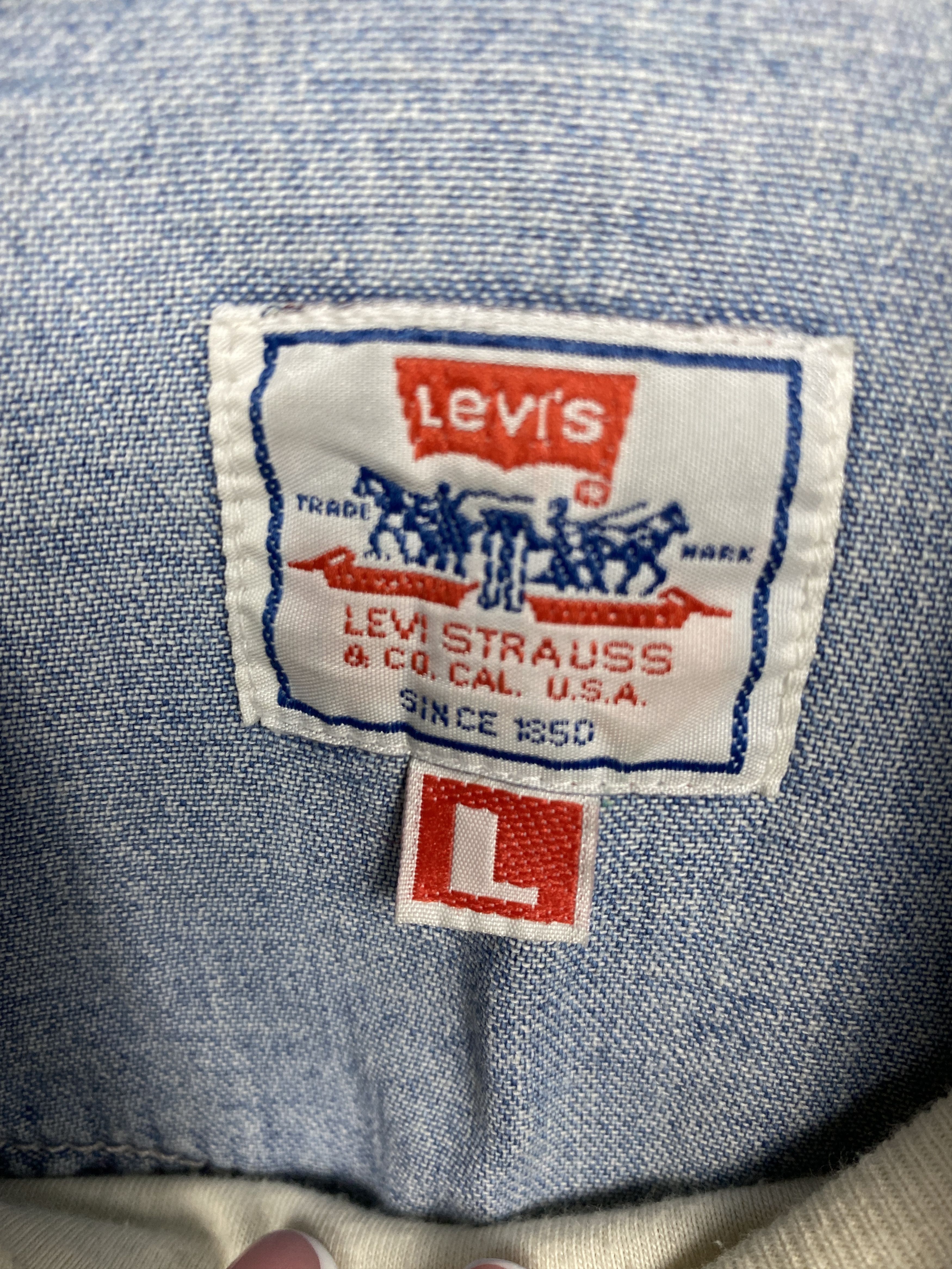 Levi's Levi's 90s Vintage Mens Long Sleeve Denim Shirt Size US L / EU 52-54 / 3 - 4 Thumbnail