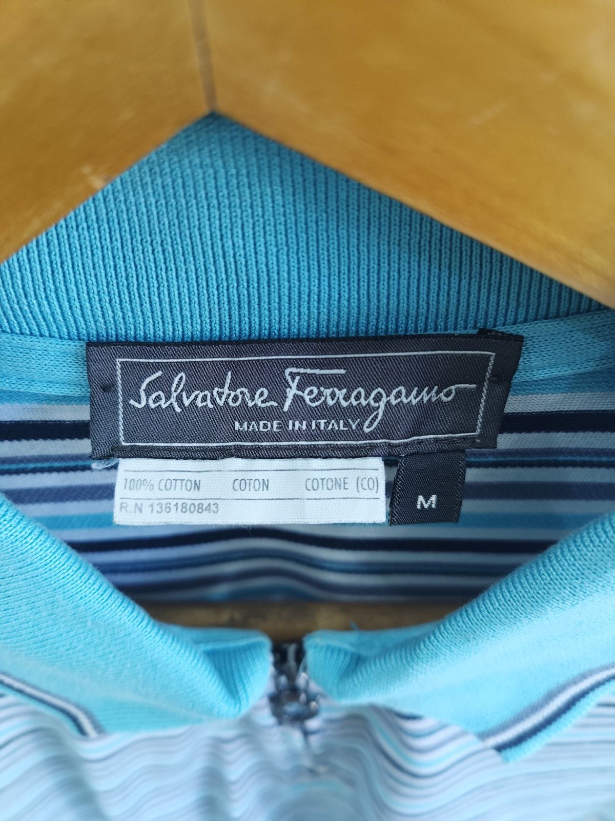 Salvatore Ferragamo 🔥Accept Offer🔥 Salvatore Ferragamo Tshirt Size M Size US M / EU 48-50 / 2 - 3 Thumbnail