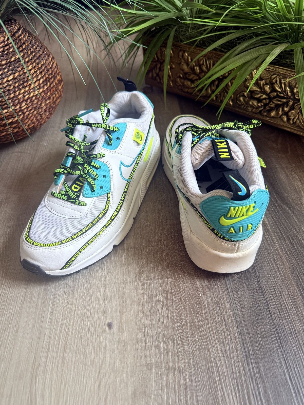 Nike × Vintage Nike Air Max 90 Worldwide Pack CV7665-100 Size 6Y 7.5W Women Size US 7.5 / IT 37.5 - 2 Thumbnail
