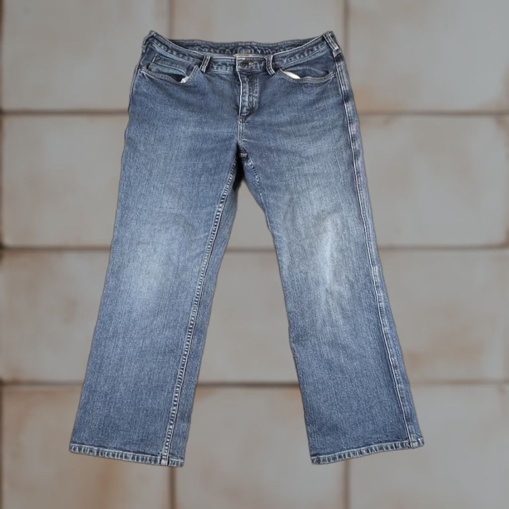 Duluth Trading Company Duluth Trading Company Jeans Womens 14 X 29 Blue Straight Medium Wash Denim Size 36" / US 14 / IT 50 - 1 Thumbnail
