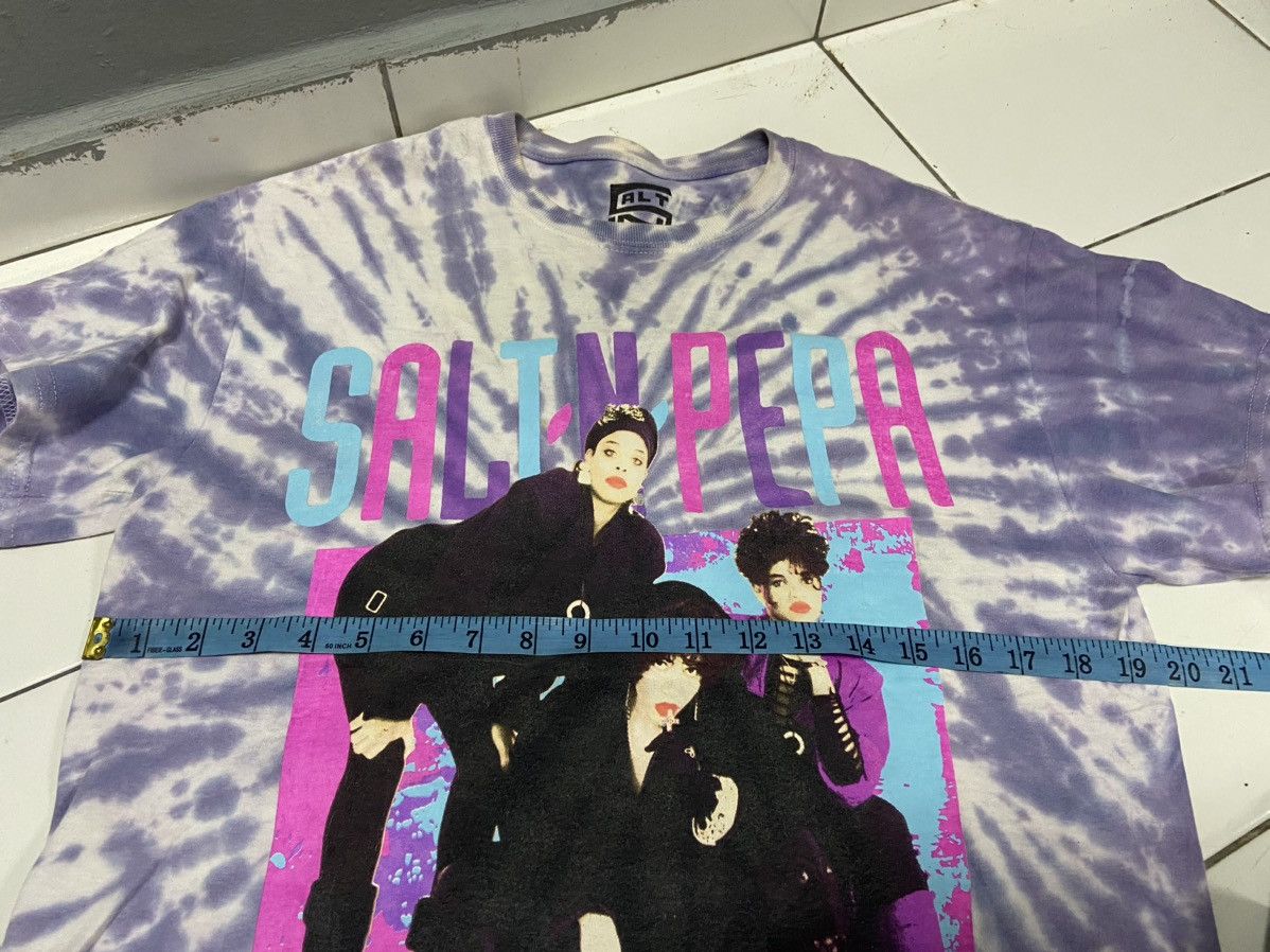 SALT N PEPA HIP HOP DUO BAND TIE DYE TEE SHIRT