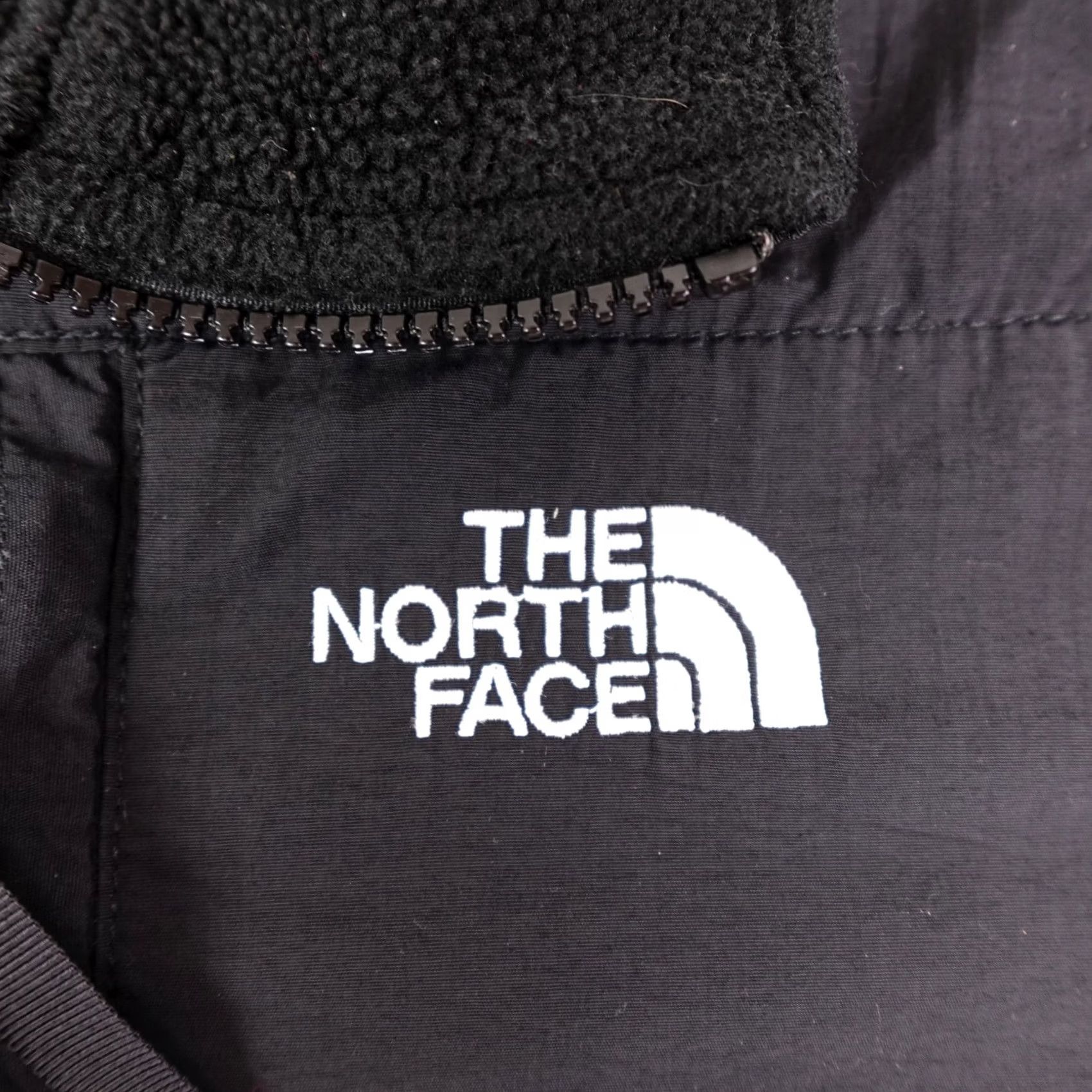 The North Face The North Face Denali Jacket Womens Black Fleece Full Zip Polartec Denali Logo Mid-Length Jacket Womens M Black Size M / US 6-8 / IT 42-44 - 5 Thumbnail