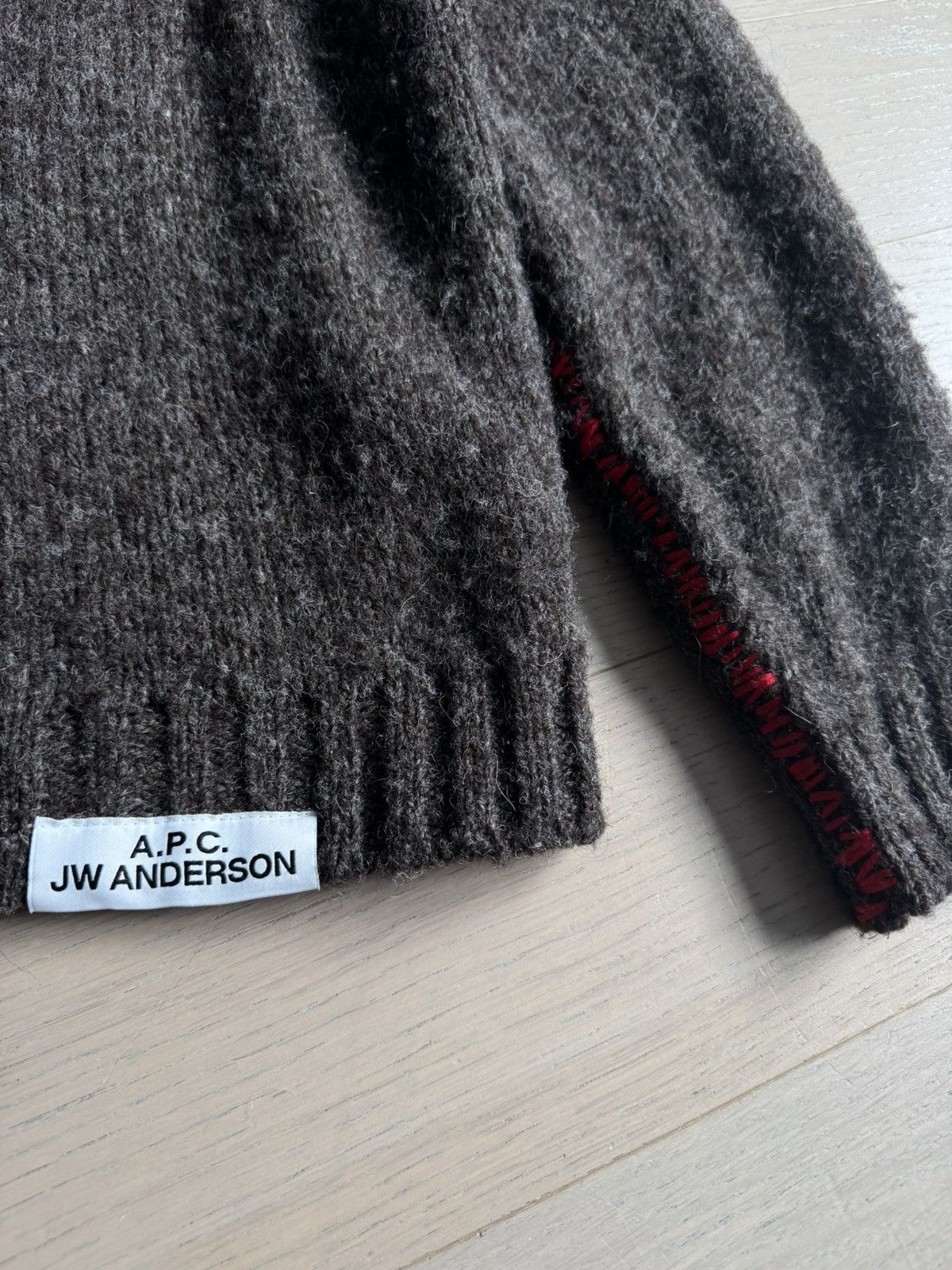 A.P.C. × JW Anderson APC JW Anderson Brown Wool Reversible Knit Crewneck Sweater Size US L / EU 52-54 / 3 - 2 Thumbnail