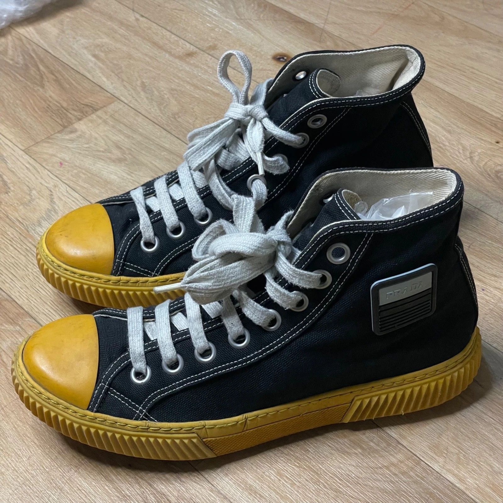 Prada vintage Prada Stratus High top Sneakers canvas SHOES BLACK Size US 6 / IT 36 - 1 Thumbnail