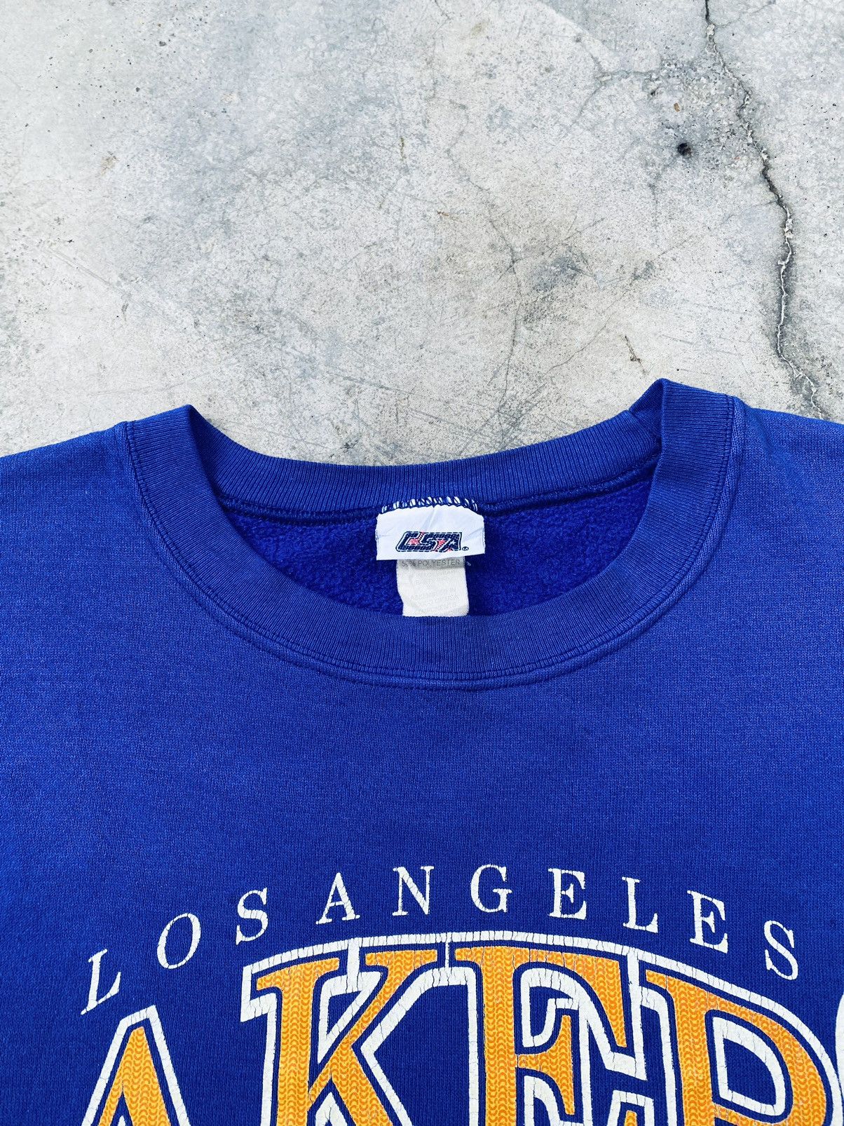 Vintage Vintage 90s Los Angeles Lakers Nba Sweatshirt Size US XL / EU 56 / 4 - 5 Thumbnail