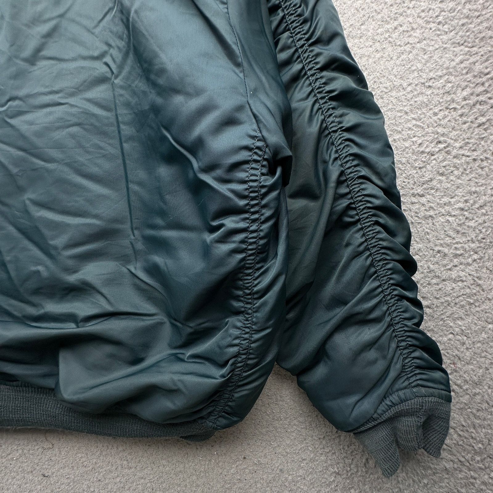 Other Vintage MA-1 Flyers Intermediate Flight Bomber Jacket Large Size US L / EU 52-54 / 3 - 17 Thumbnail