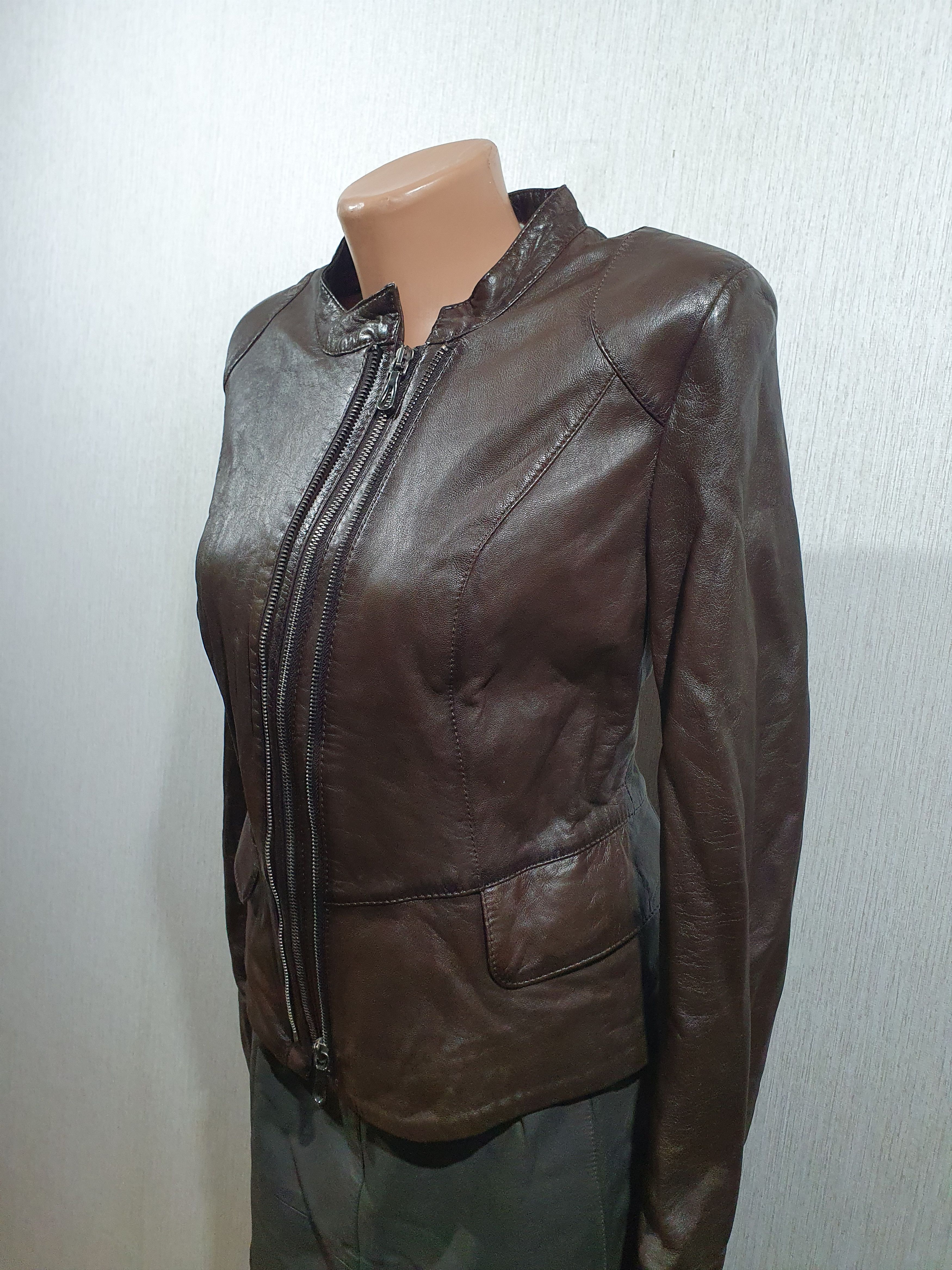 Other Leather gasket Size S / US 4 / IT 40 - 2 Thumbnail