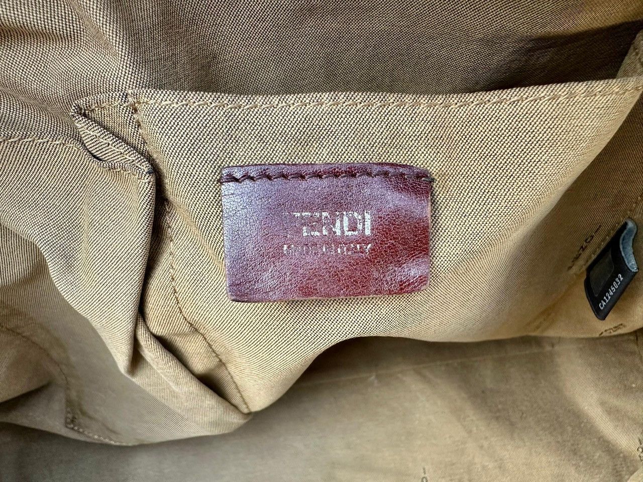 Fendi Authentic Fendi Brown Leather Front Zip Tote Bag Size ONE SIZE - 7 Thumbnail