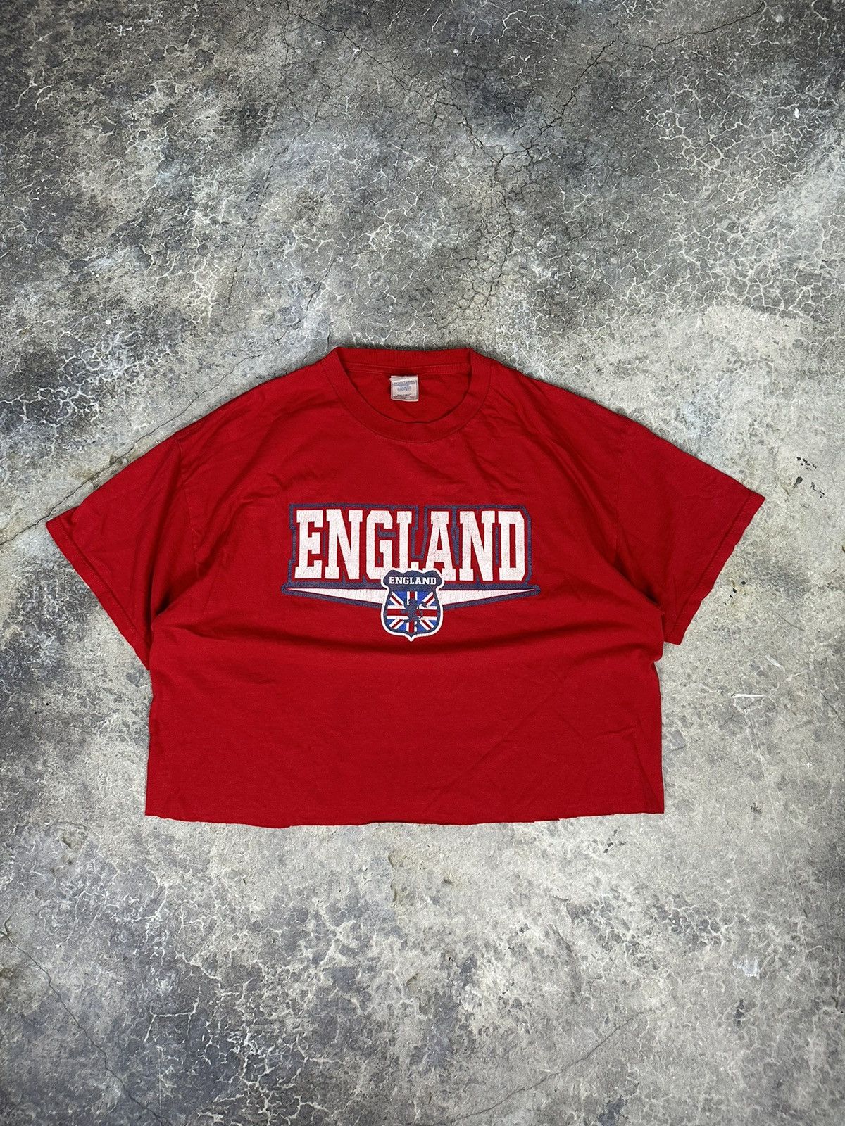 Vintage Vintage England Cropped Tee Size US XL / EU 56 / 4 - 1 Thumbnail