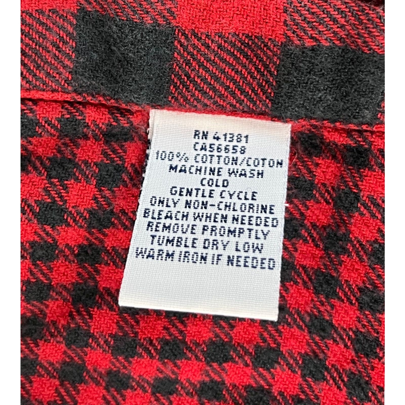 Polo Ralph Lauren Polo Ralph Lauren Men's Button-Up Shirt Buffalo Plaid Two-Ply Flannel Red 100% Cotton Size M Long Sleeve Classic Outdoor Pockets Mens Size US M / EU 48-50 / 2 - 7 Thumbnail