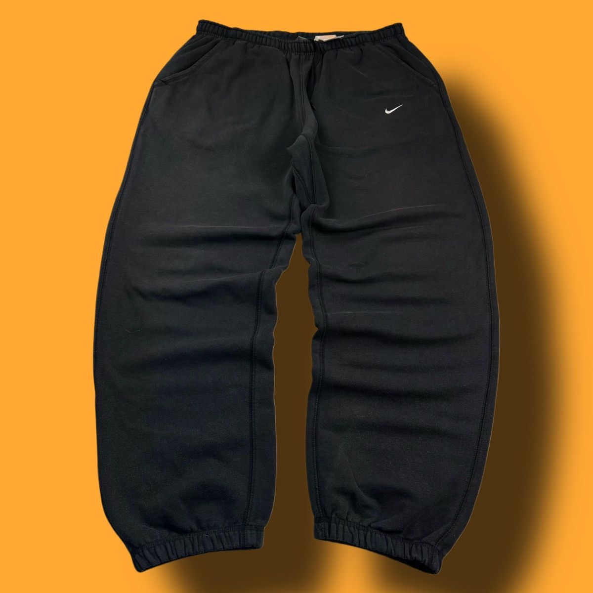Nike × Vintage NIKE VINTAGE BASIC LOGO OVERSIZE BAGGY PANTS Size US 34 / EU 50 - 1 Thumbnail