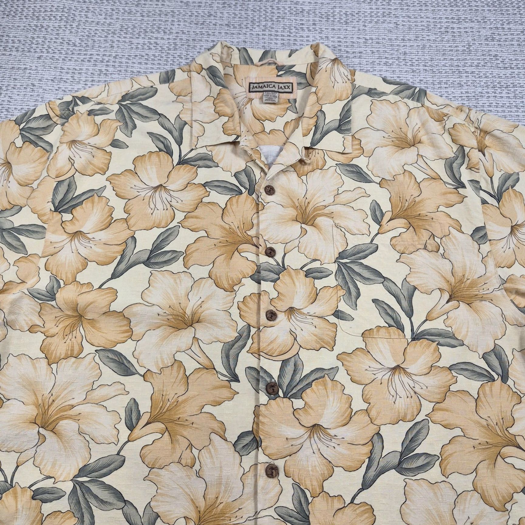 Vintage VINTAGE Jamaica Jaxx Button Up Shirt Mens 2XL Beige Silk Hawaiian Aloha Floral Camp Shirt Tropical Beach Casual Mens 2XL Size US XXL / EU 58 / 5 - 4 Thumbnail