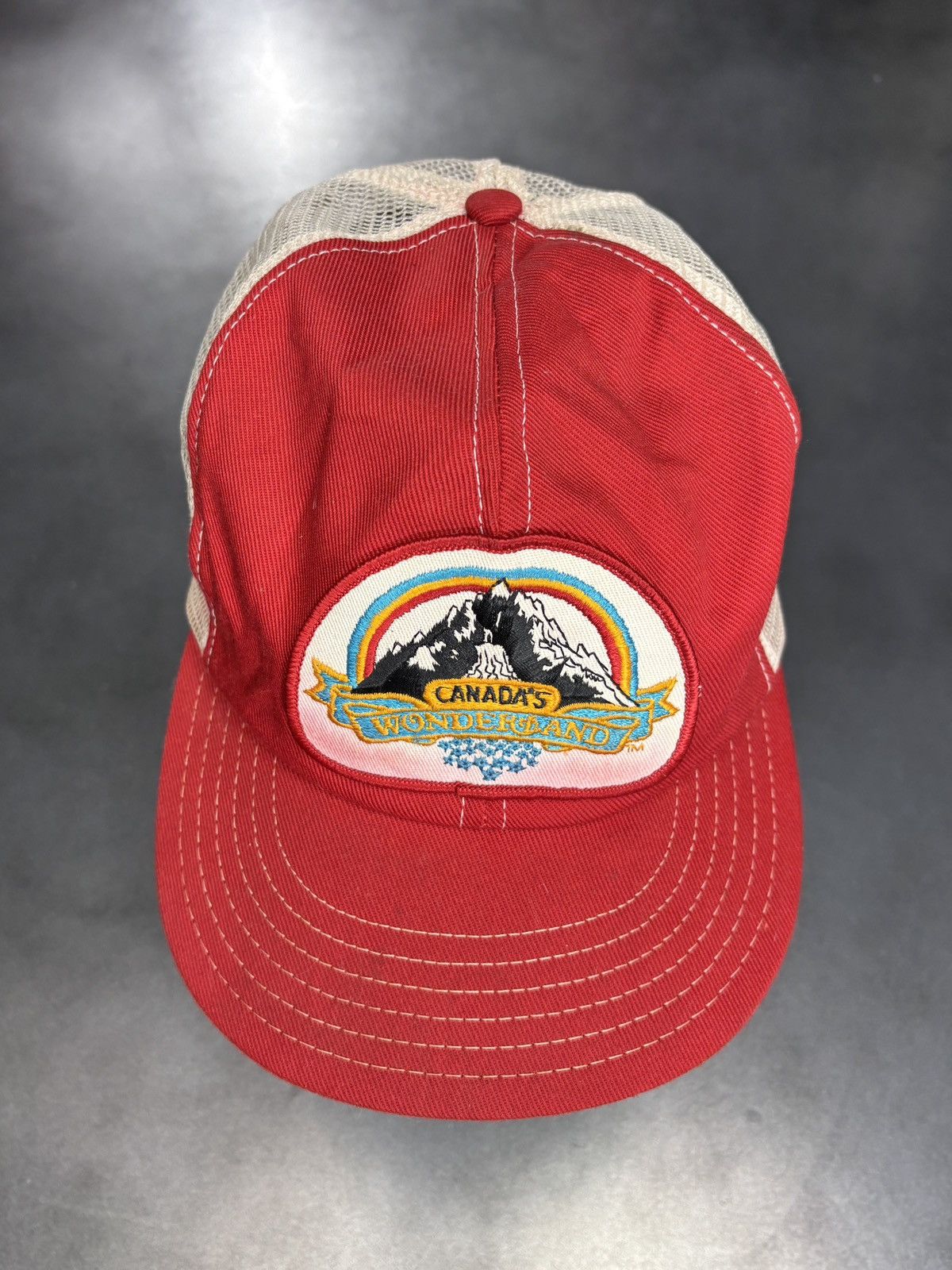 Vintage Vintage Trucker Hat Canadas Wonderland 1970s 1980s Mesh 80s Size ONE SIZE - 13 Thumbnail