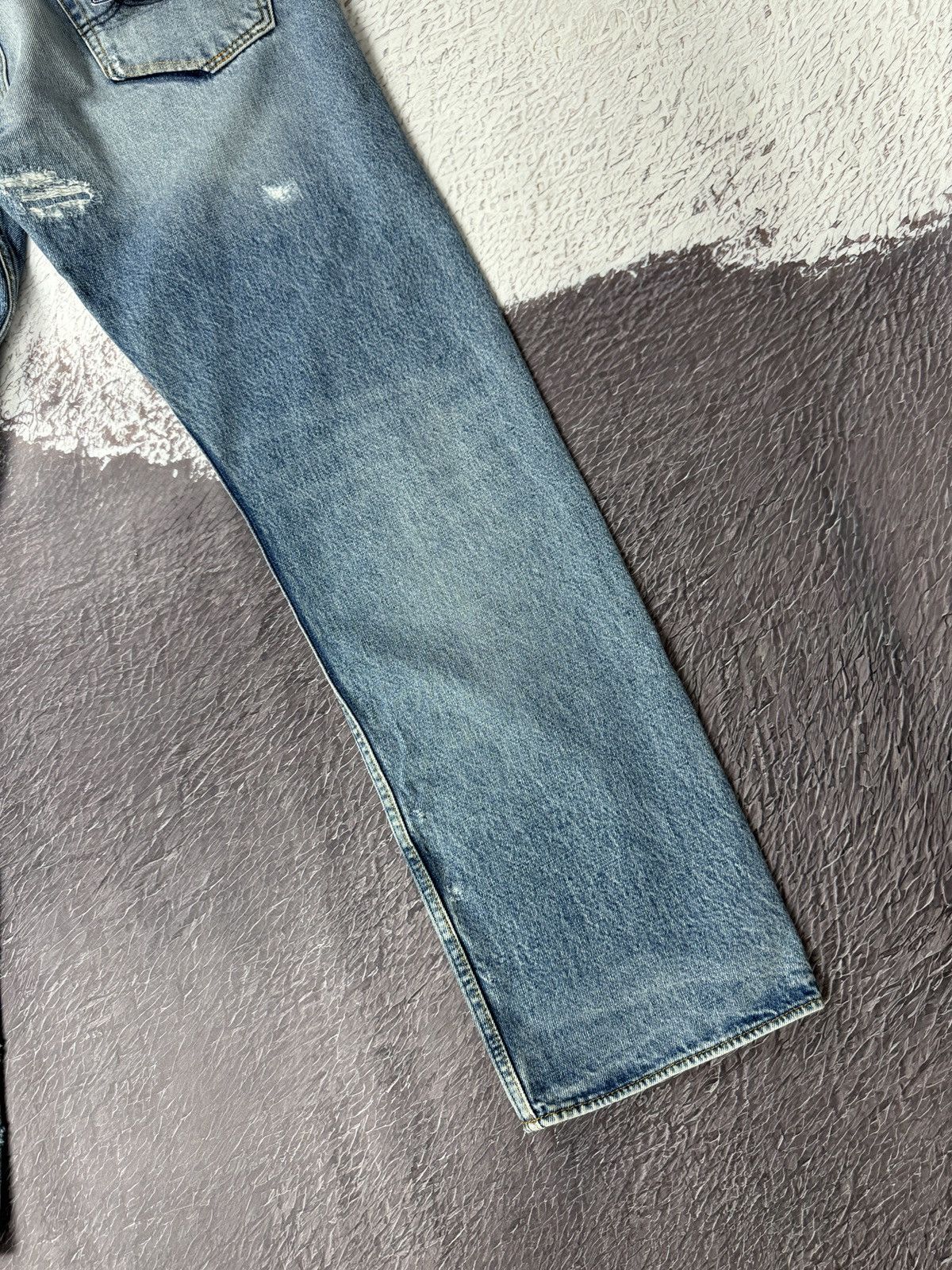 Kings Of Indigo Kings of Indigo KOI Light vintage destroyed high rise jeans Size US 34 / EU 50 - 5 Thumbnail
