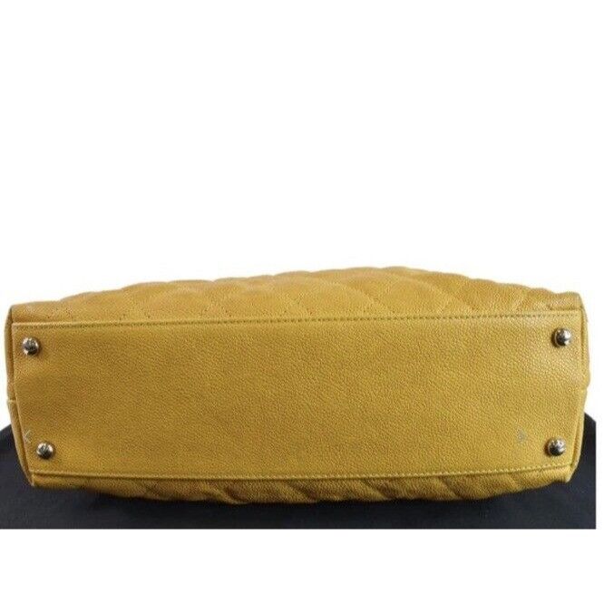 Chanel Chanel French Riviera Quilted CaviarLeather Hobo Bag Yellow Size ONE SIZE - 8 Thumbnail