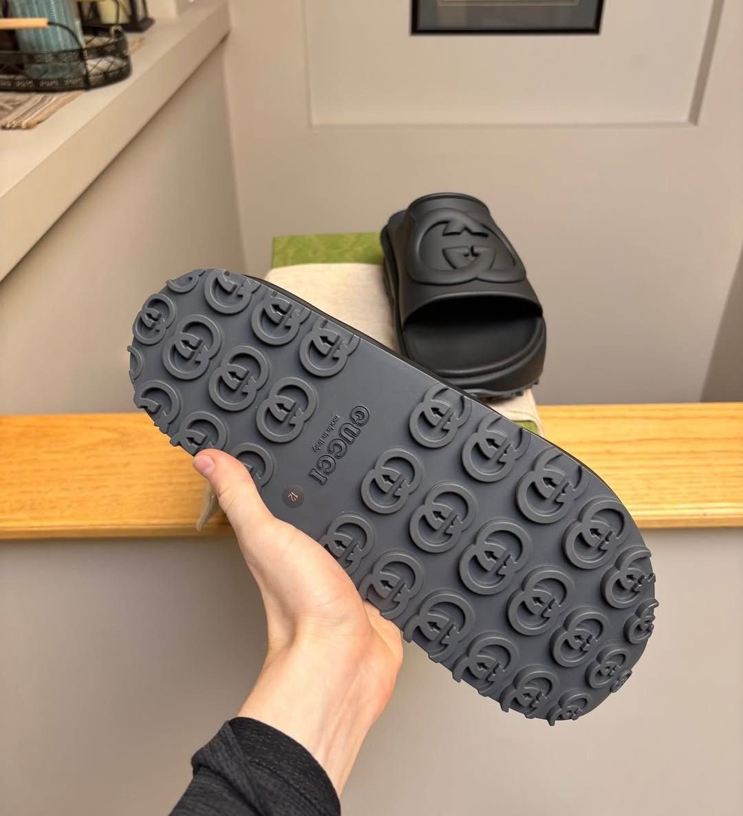 Gucci Gucci Black Retro Interlocking Platform Slides- MSRP $700 Size US 13 / EU 46 - 3 Thumbnail