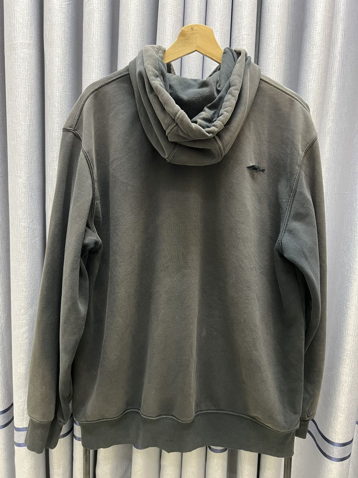Carhartt THRASHED FADED CARHARTT DISTRESSED OVERSIZE BLANK HOODIE Size US XL / EU 56 / 4 - 8 Thumbnail