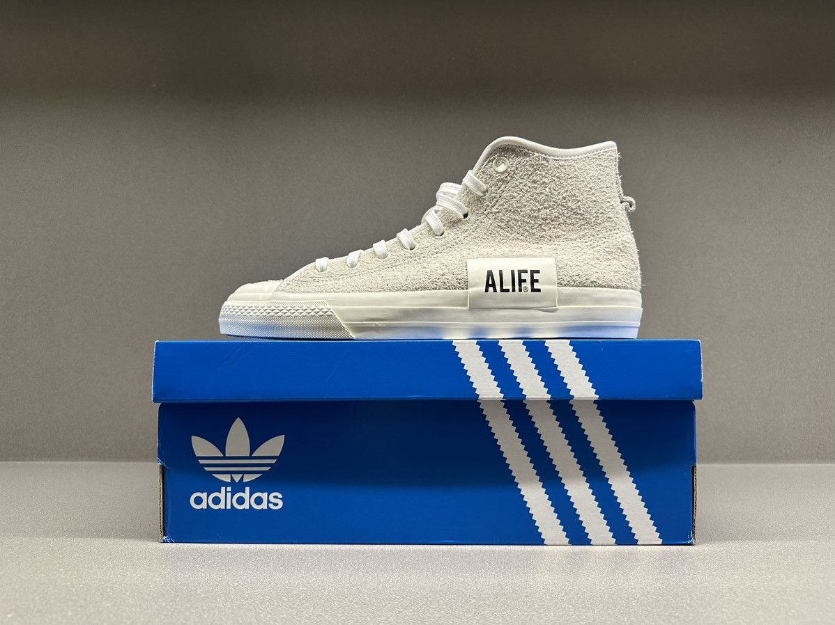 Adidas Adidas Nizza Hi Alife Cream White Size US 12 / EU 45 - 2 Thumbnail