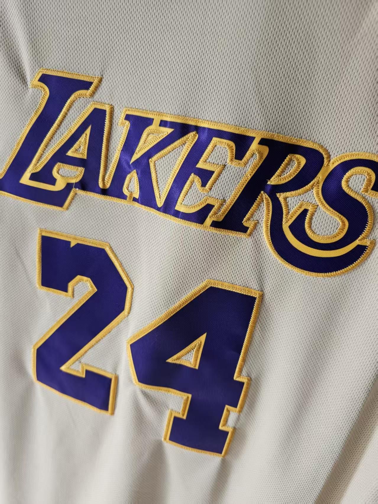NBA Los Angeles Lakers 24 Kobe Bryant Jersey Stitched Beige Size US M / EU 48-50 / 2 - 3 Thumbnail