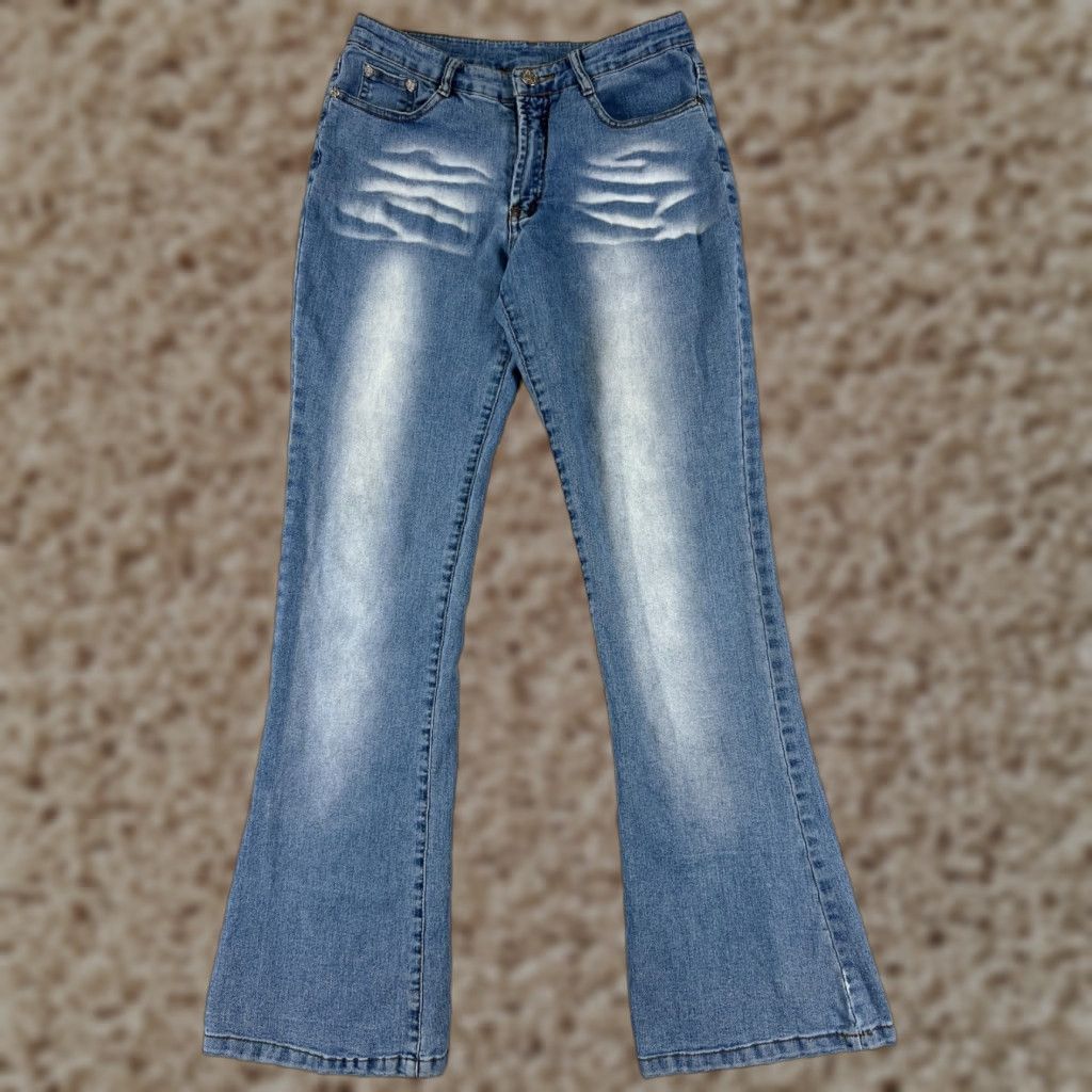 Vintage YueMu Jeans Womens 24 Blue Flared Distressed Low Rise Cotton Med Wash 24x29 Size 42" / US 20 - 1 Thumbnail