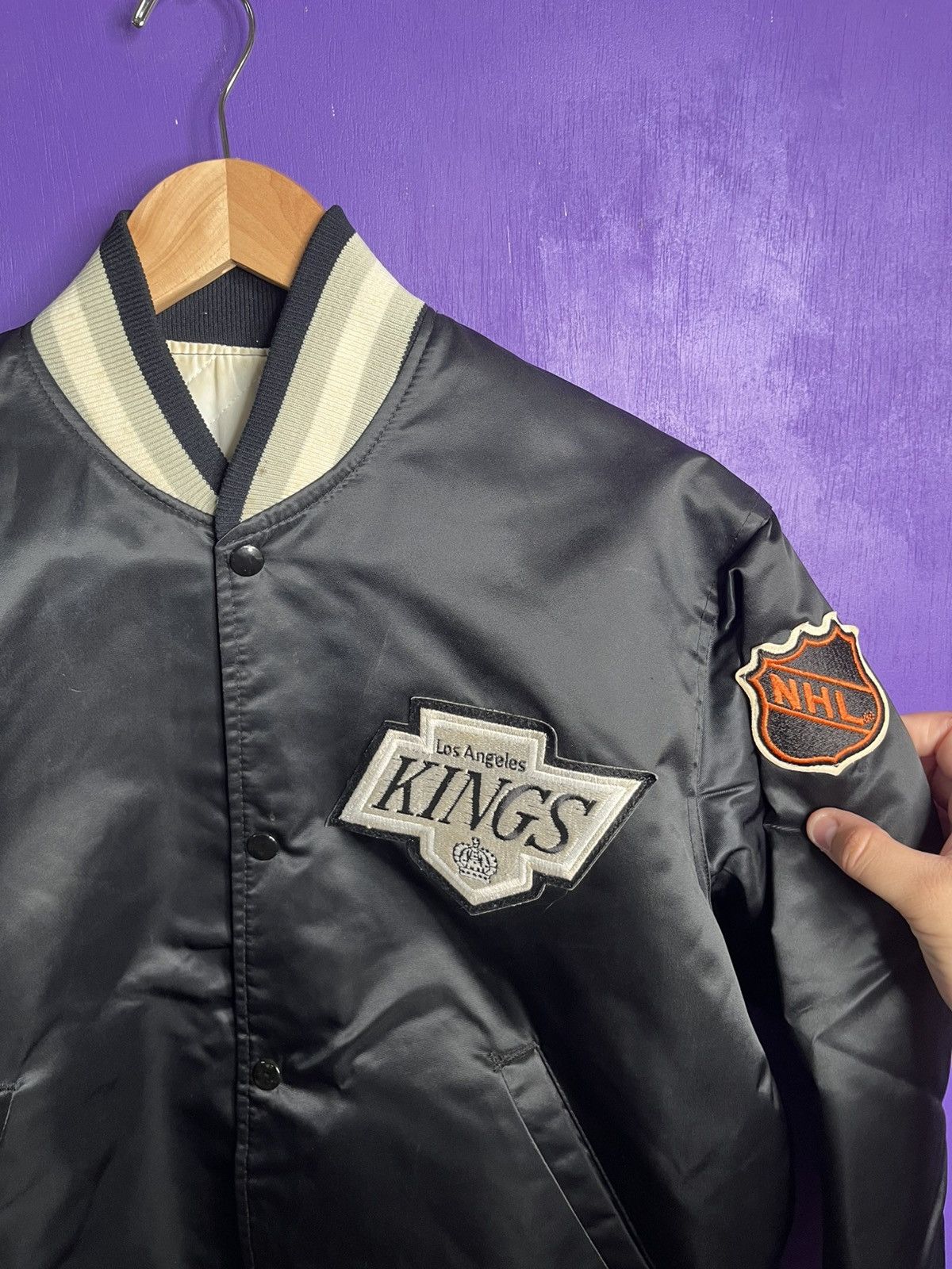 NHL × Starter × Vintage Vintage 80s Starter Los Angeles Kings satin jacket Size US M / EU 48-50 / 2 - 3 Thumbnail