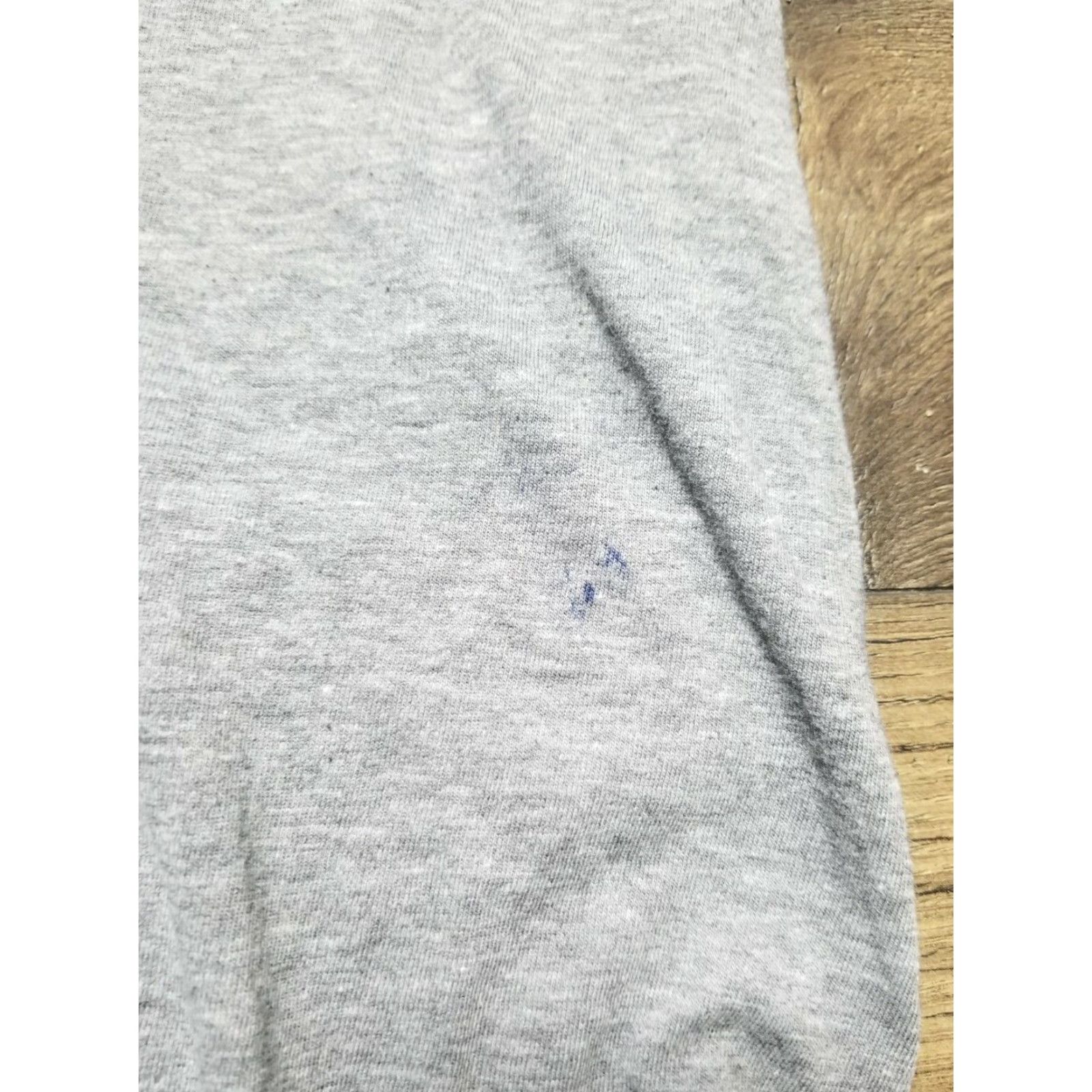 Quiksilver VINTAGE Quiksilver Shirt Mens Gray Large 90s Skateboarding T-Shirt Logo Decade 1990s Mens Size US L / EU 52-54 / 3 - 4 Thumbnail