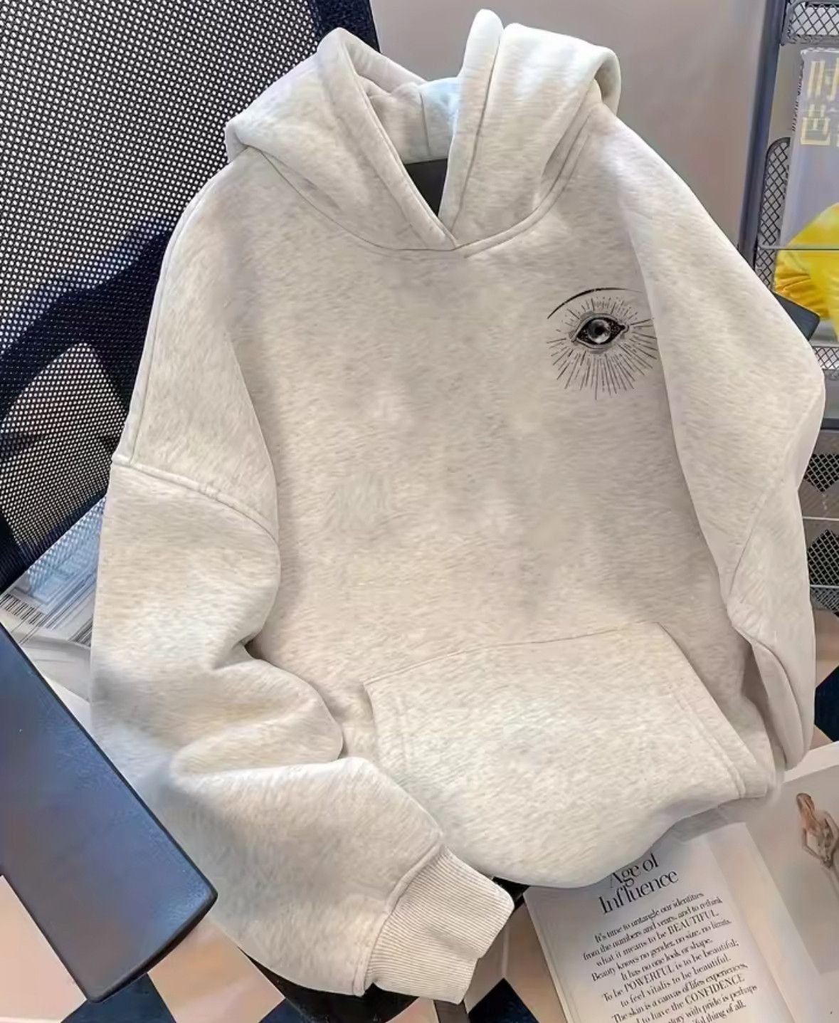 Other Streetwear Gothic Gray Big Eye Pullover Hoodie Sweatshirt Size US M / EU 48-50 / 2 - 2 Thumbnail