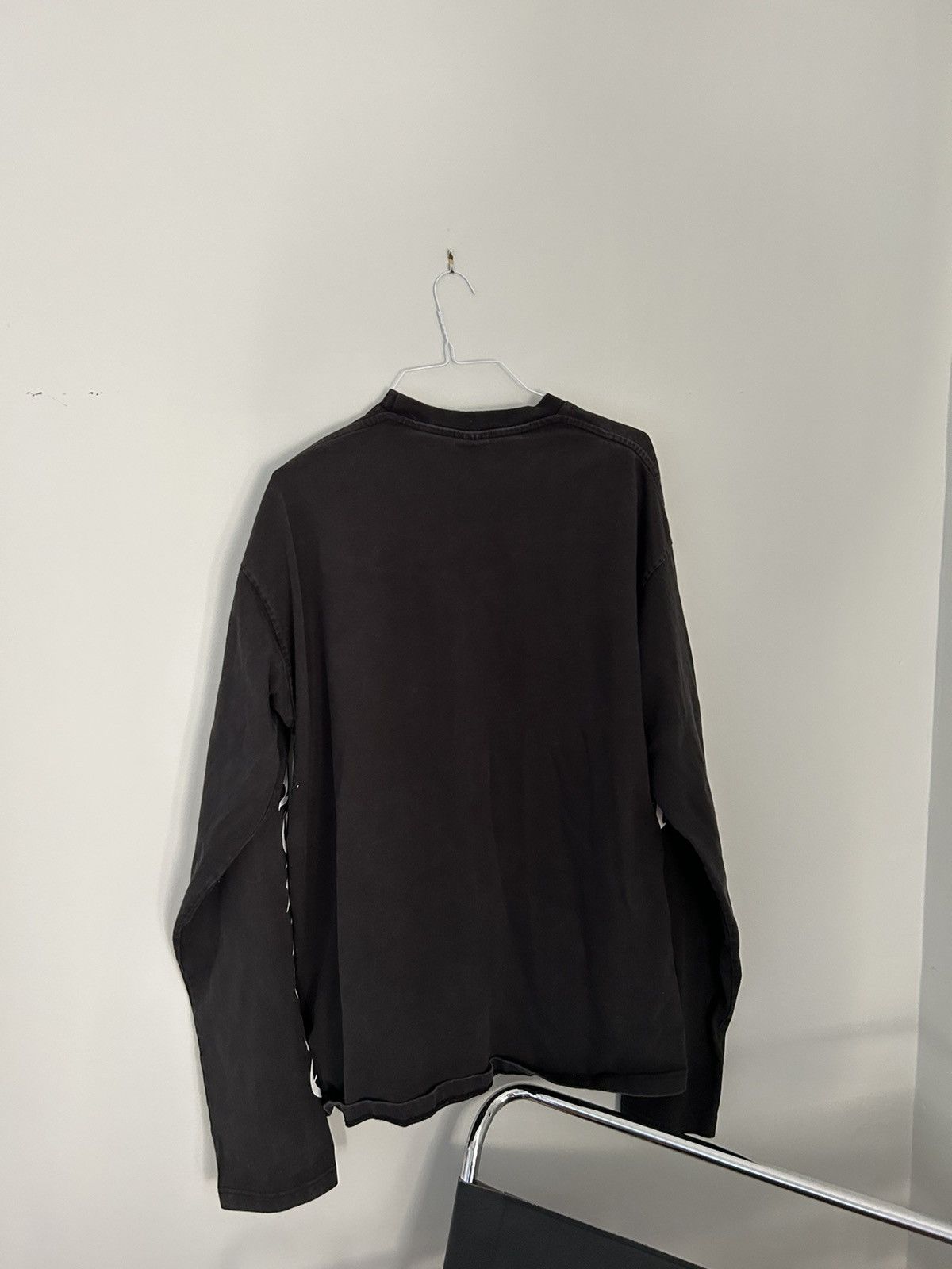 Vetements *very rare* Vetements 2016 runway long sleeve Size US S / EU 44-46 / 1 - 3 Thumbnail