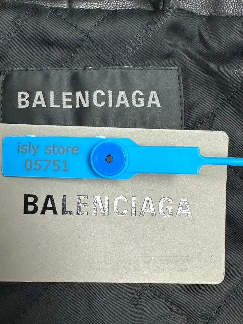 Balenciaga Balenciaga Front printed hooded jacket Brown Size US S / EU 44-46 / 1 - 4 Thumbnail