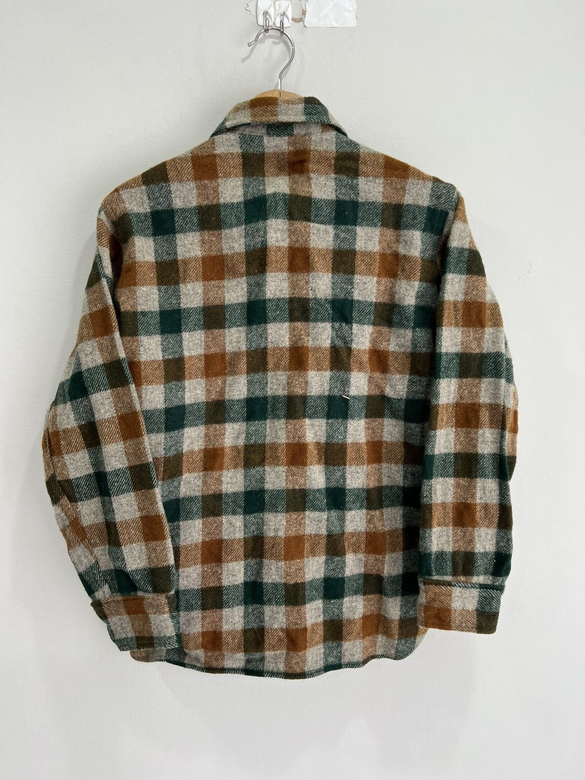 Woolrich Woolen Mills Vintage Woolrich Plaid Buffalo Flannel Shirt Button up wool Size US M / EU 48-50 / 2 - 2 Thumbnail