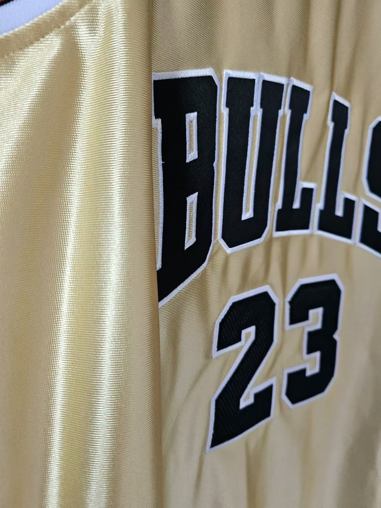 NBA 1997 98 Chicago Bulls #23 Michael Jordan Jersey Gold Size US M / EU 48-50 / 2 - 4 Thumbnail