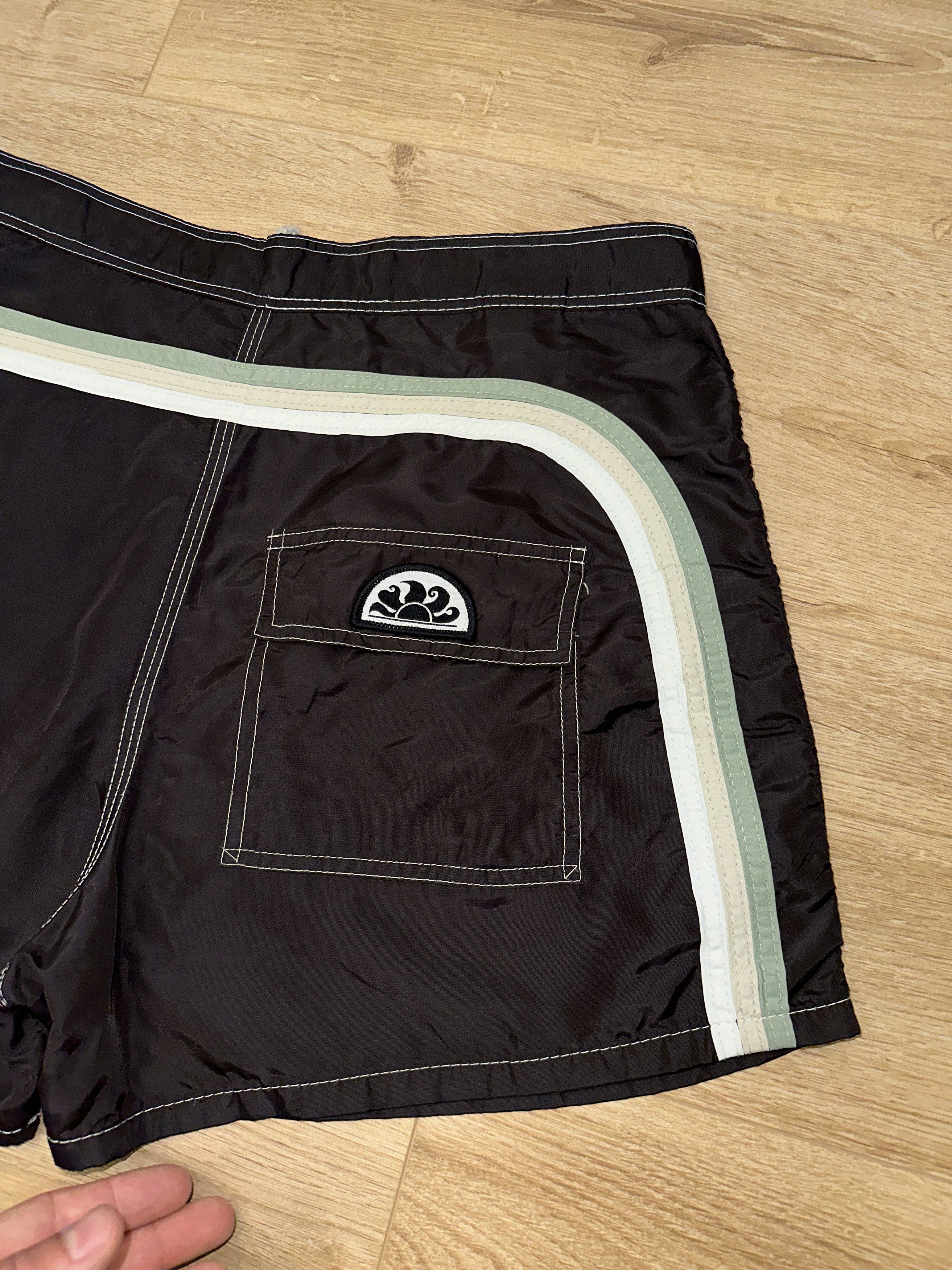 Sundek Rainbow 44-25 Sundek 32 USA Swim Shorts Bath Size 32 Brown Size US 32 / EU 48 - 6 Thumbnail