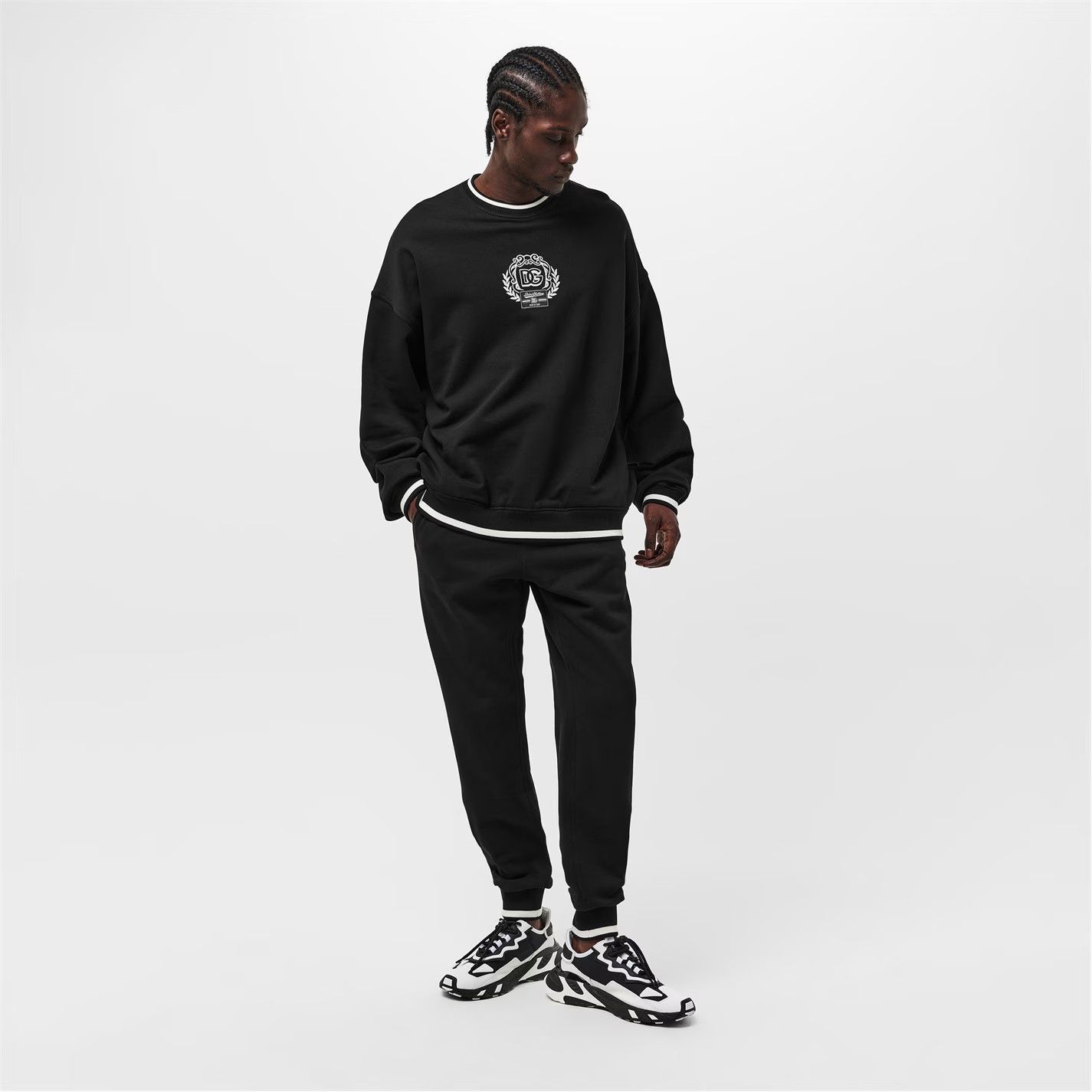 Dolce & Gabbana o1g2r1mq0426 Crew Neck Crew Sweatshirt in Nero Size US L / EU 52-54 / 3 - 5 Thumbnail