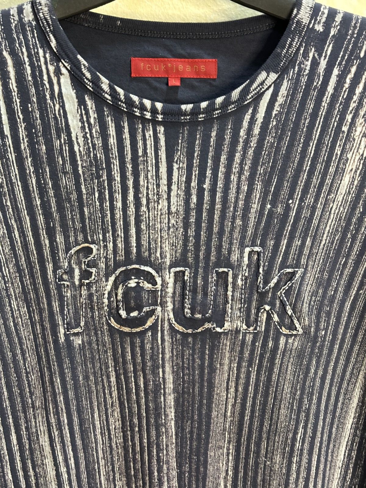French Connection Vintage Fcuk jeans Longsleeve Tshirt Super Rare Size US L / EU 52-54 / 3 - 2 Thumbnail