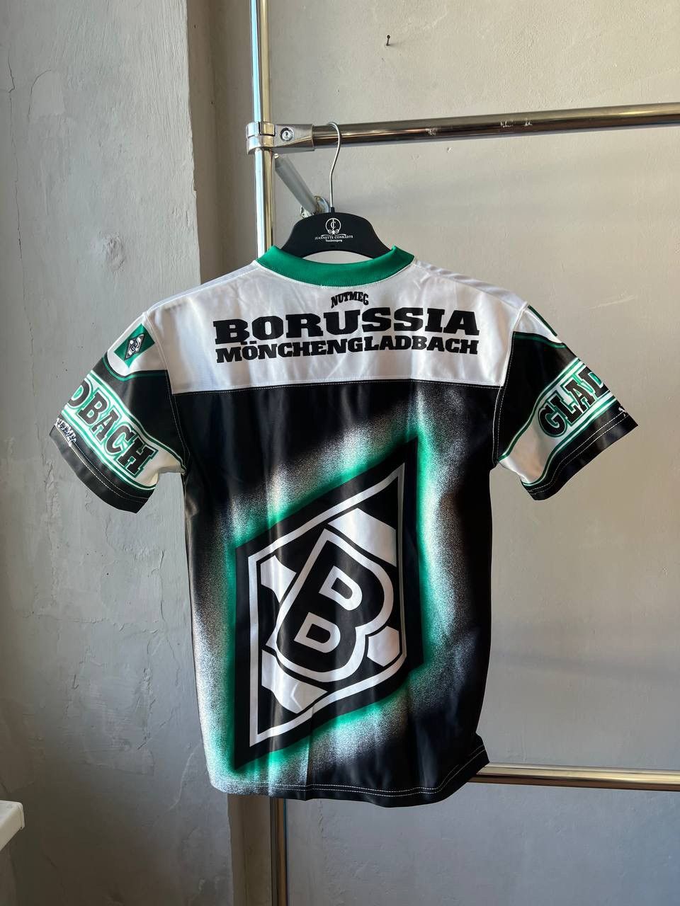 Nutmeg NEW! 90’S BORUSSIA MONCHENGLADBACH DESIGN SOCCER JERSEY YXL Size US XS / EU 42 / 0 - 11 Thumbnail