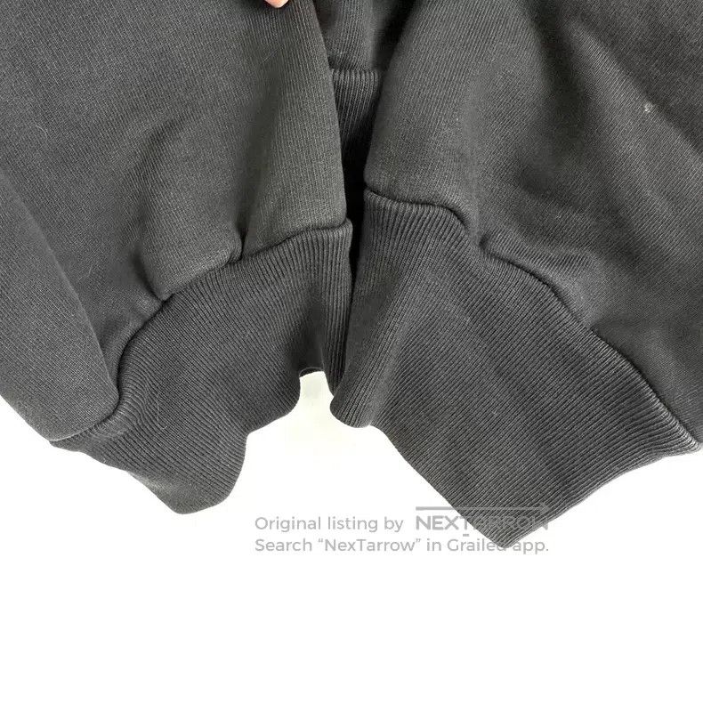 Balenciaga Balenciaga Black reflective lettering logo round neck swea Size US S / EU 44-46 / 1 - 6 Thumbnail