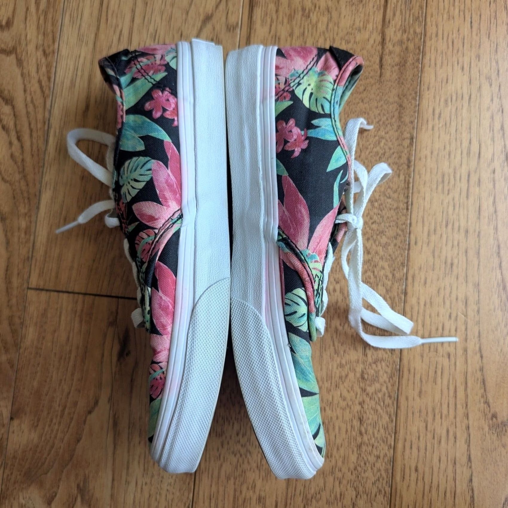 Vans Vans Tropical Floral Print Sneaker Black Pink Hibiscus Canvas Women Casual 6.5 Size US 4 / IT 34 - 4 Thumbnail
